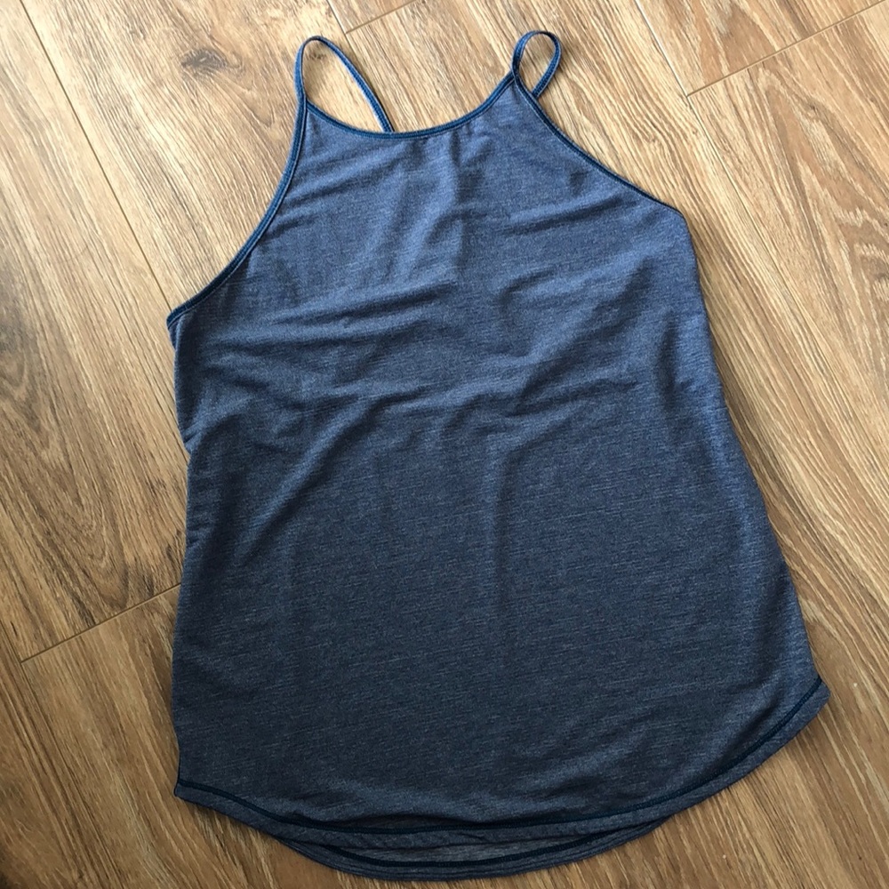 Lululemon “fast as light singlet” size 4
